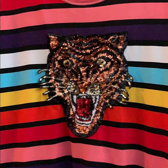 Top - Picture 2 of 3